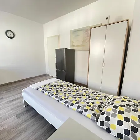 Πανσιόν 43